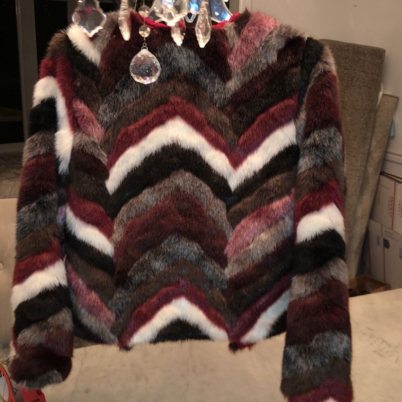 Faux fur - Picture 2 of 4